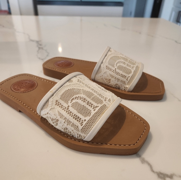 Chloe lace flat sandals - Picture 3 of 4